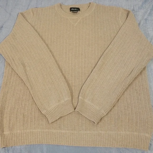 Eddie Bauer Men's Beige Crewneck Sweater - Picture 8 of 11